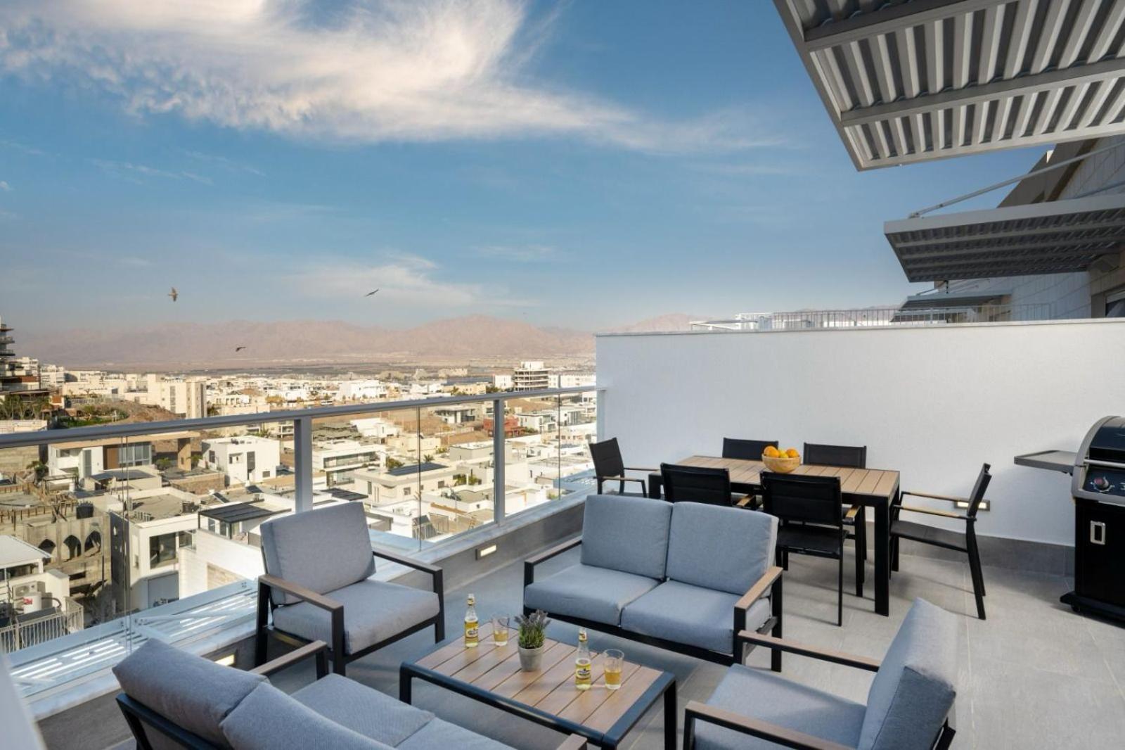 Mountain And Sea View - Penthouse With Private Pool Apartment Eilat Ngoại thất bức ảnh